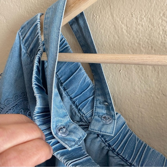 CHICO'S SIZE 0 (US Sz 4) OFF THE SHOULDER EMBROIDERED CHAMBRAY LACE DENIM DRESS - Picture 8 of 14